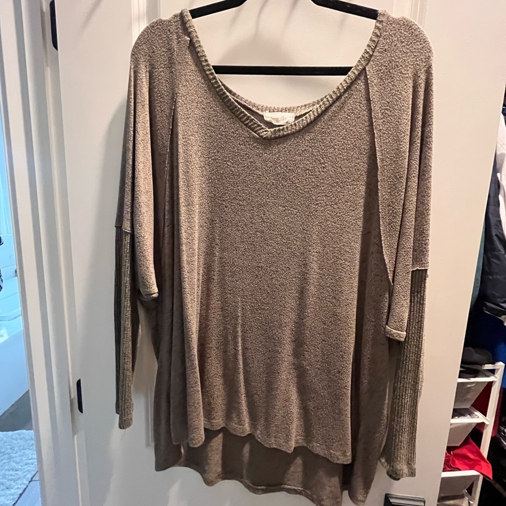 Women's Long Sleeve Top - Taupe